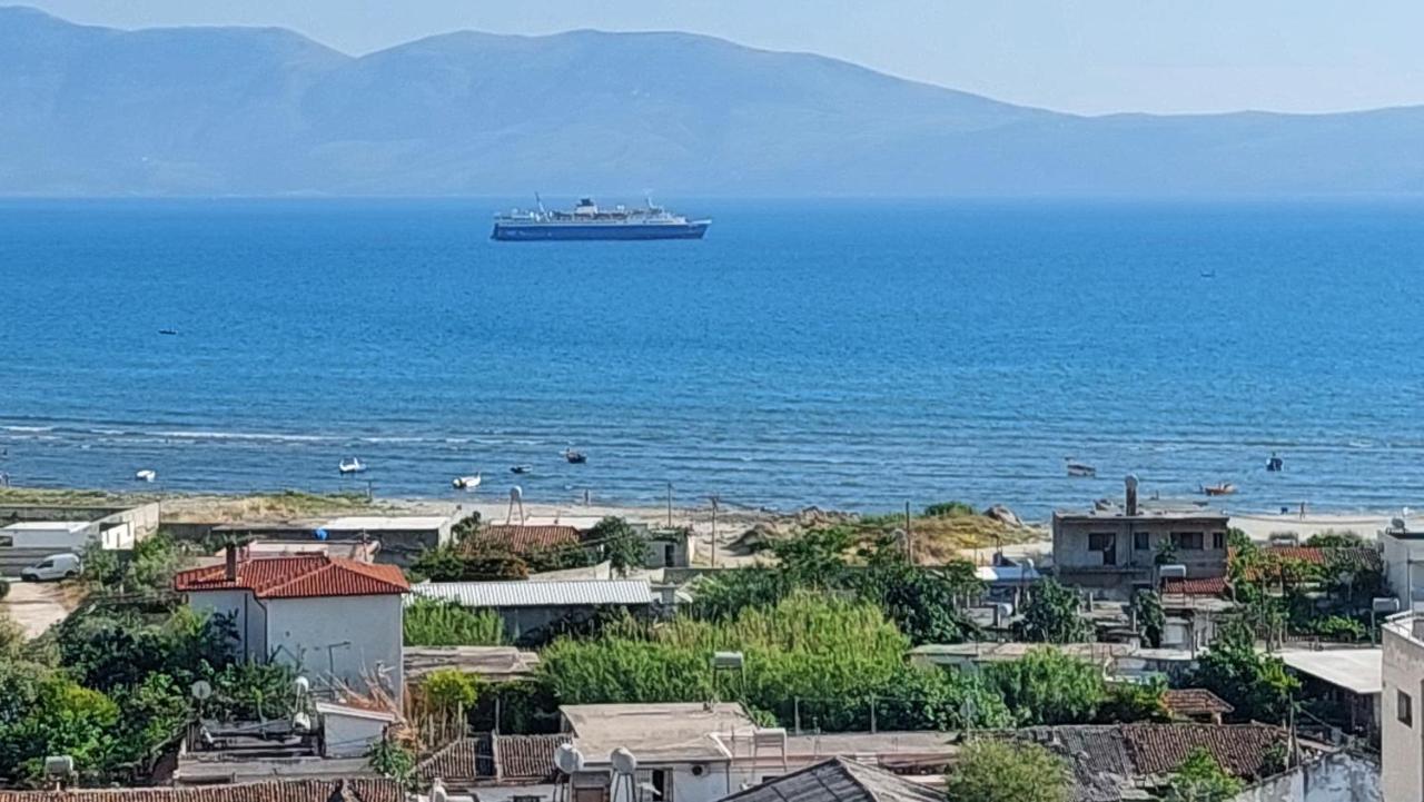 Sweetview 2-Bedroom Apartment With 3 Balcony Seaview Vlora Kültér fotó
